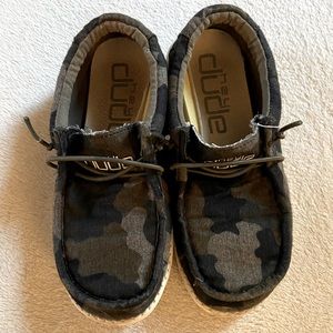 HEY DUDE Boy’s Camo Shoes